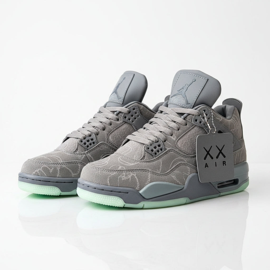 KAWS x Air Jordan 4 Retro