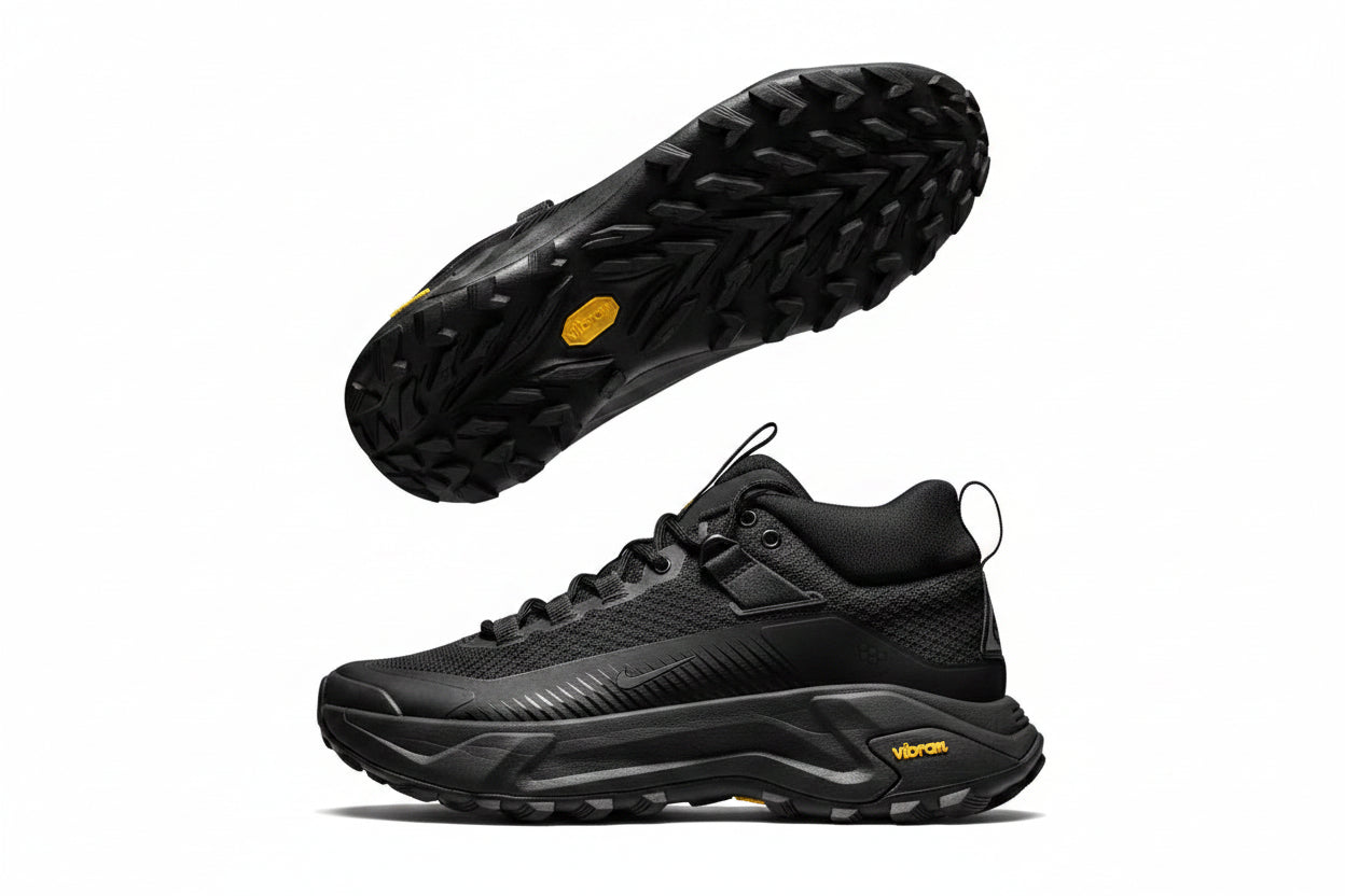 Nike ACG Zegama Hike "Black/ Dark Smoke Grey